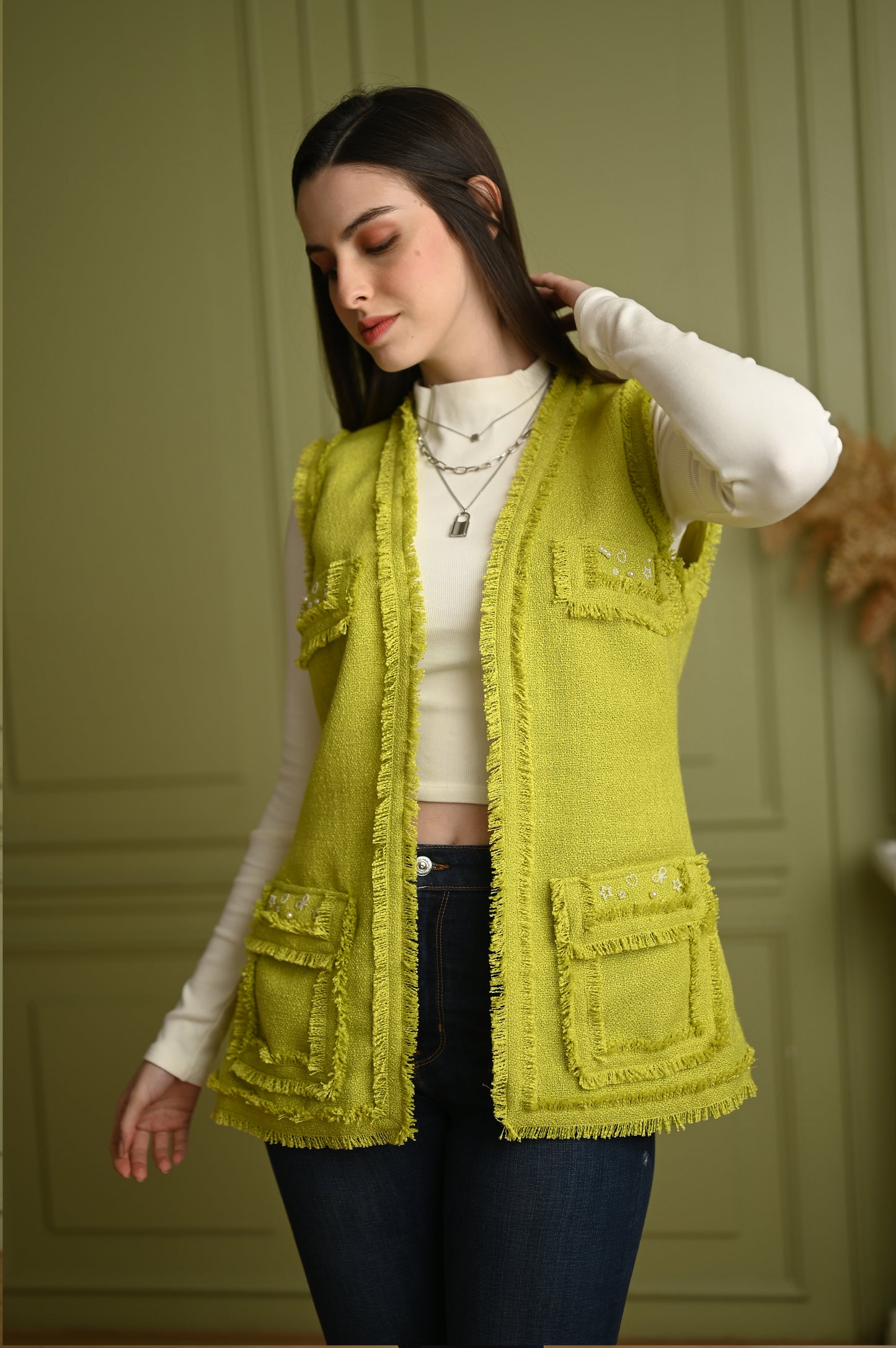 AVACADO (CUT SLEEVES VEST)