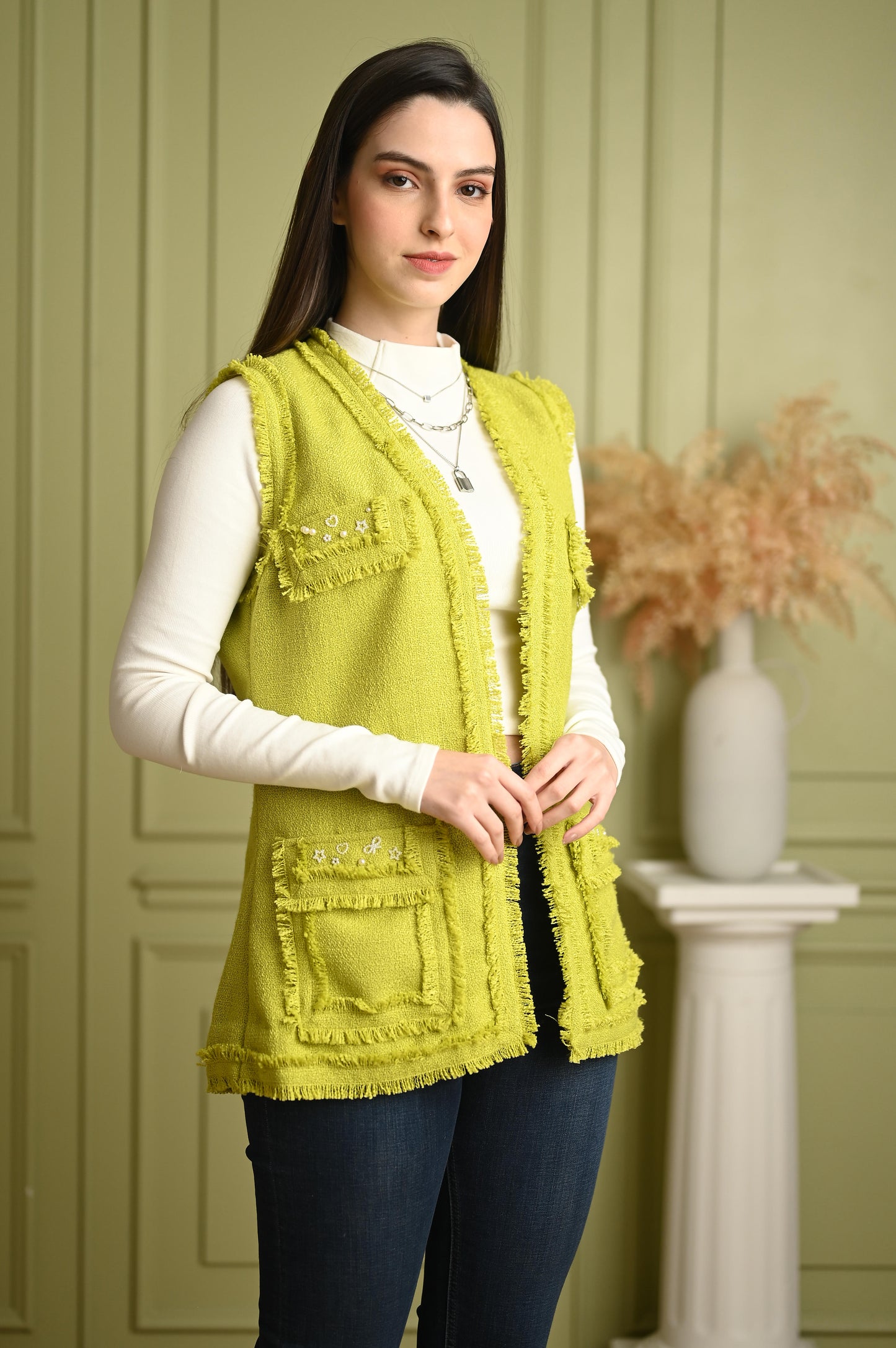 AVACADO (CUT SLEEVES VEST)