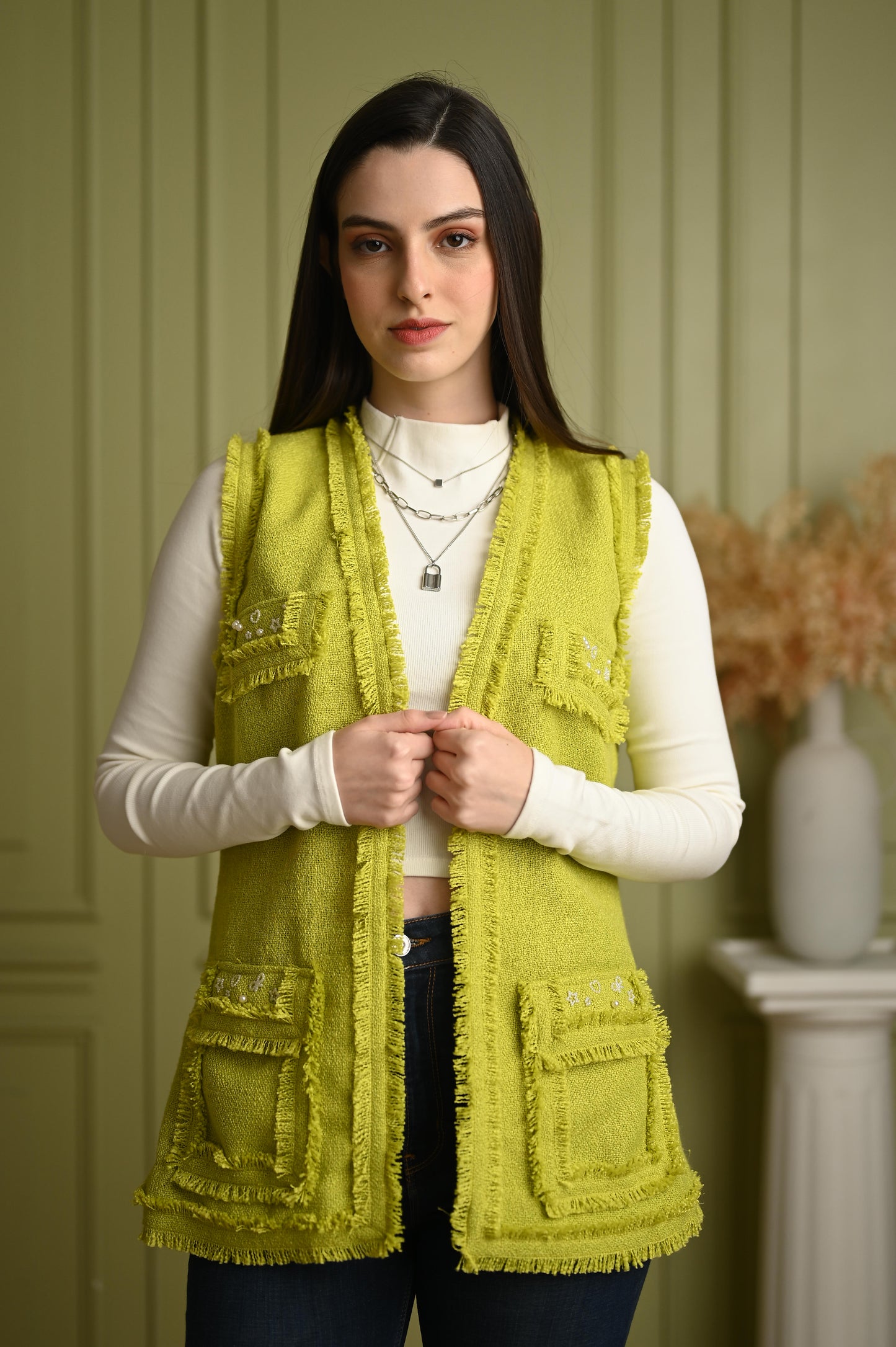 AVACADO (CUT SLEEVES VEST)