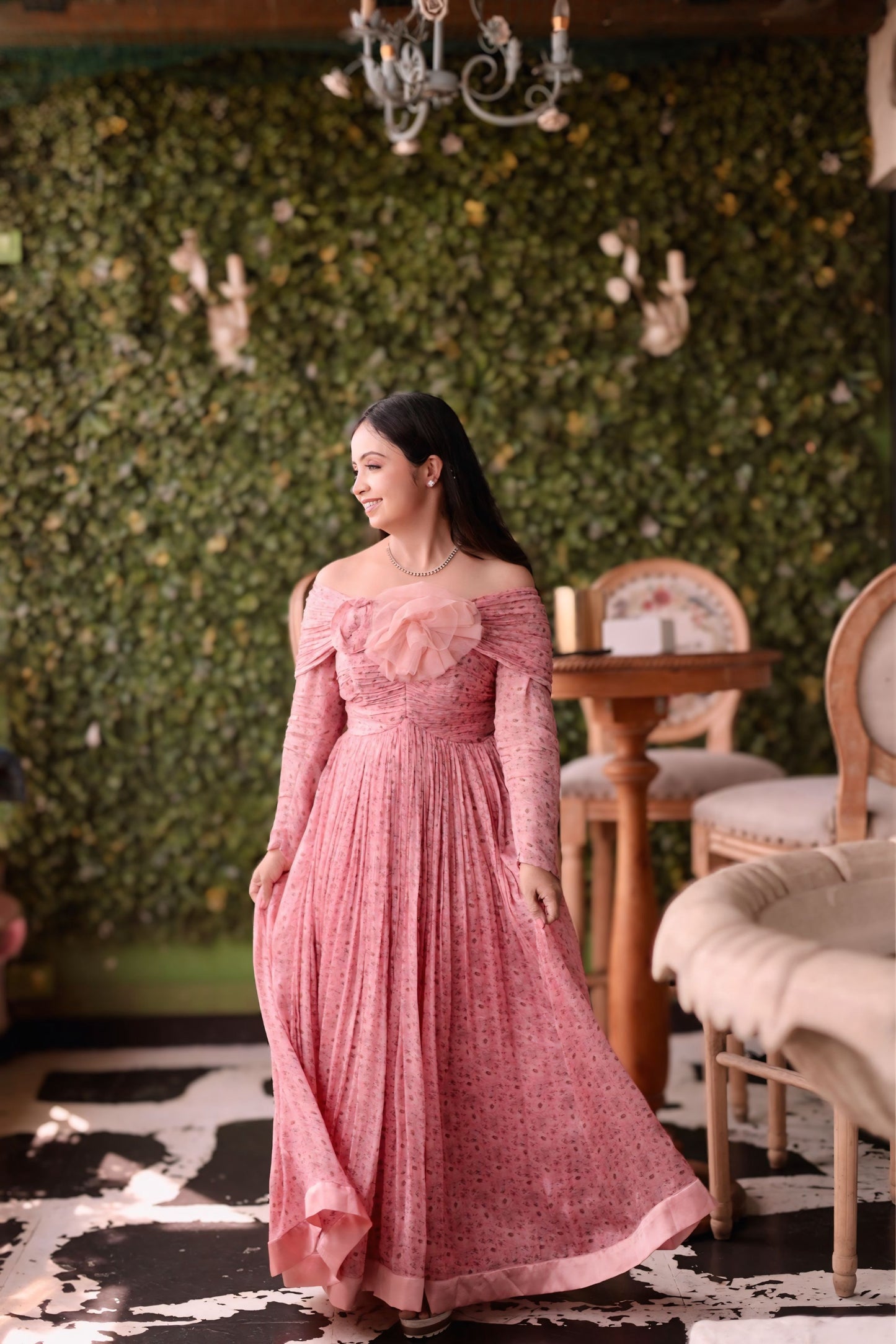 Majesty dress